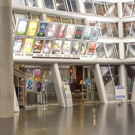 Immostay Waterfront - Balkon Ueber & Parking