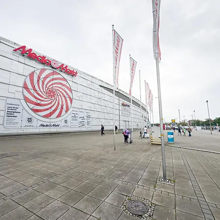 Immostay Waterfront - Balkon Ueber & Parking Apartament