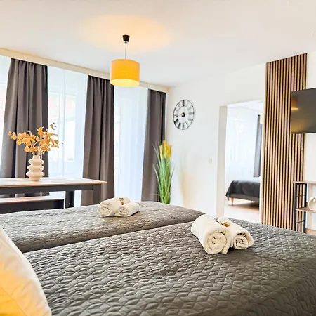Immostay Waterfront - Balkon Ueber & Parking
