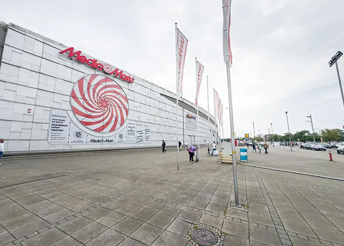 Immostay Waterfront - Balkon Ueber & Parking アパート