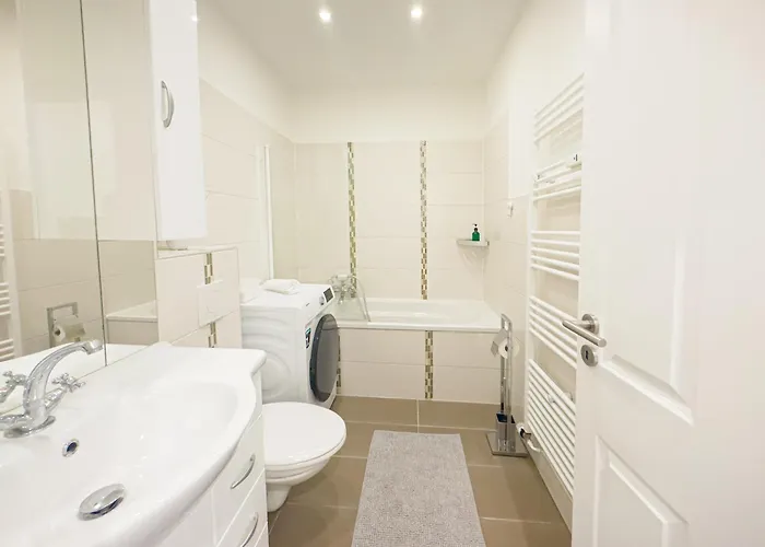 Διαμέρισμα Immostay Waterfront - Balkon Ueber & Parking *